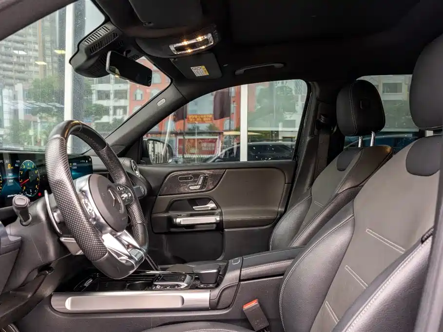 Mercedes-Benz GLB AMG