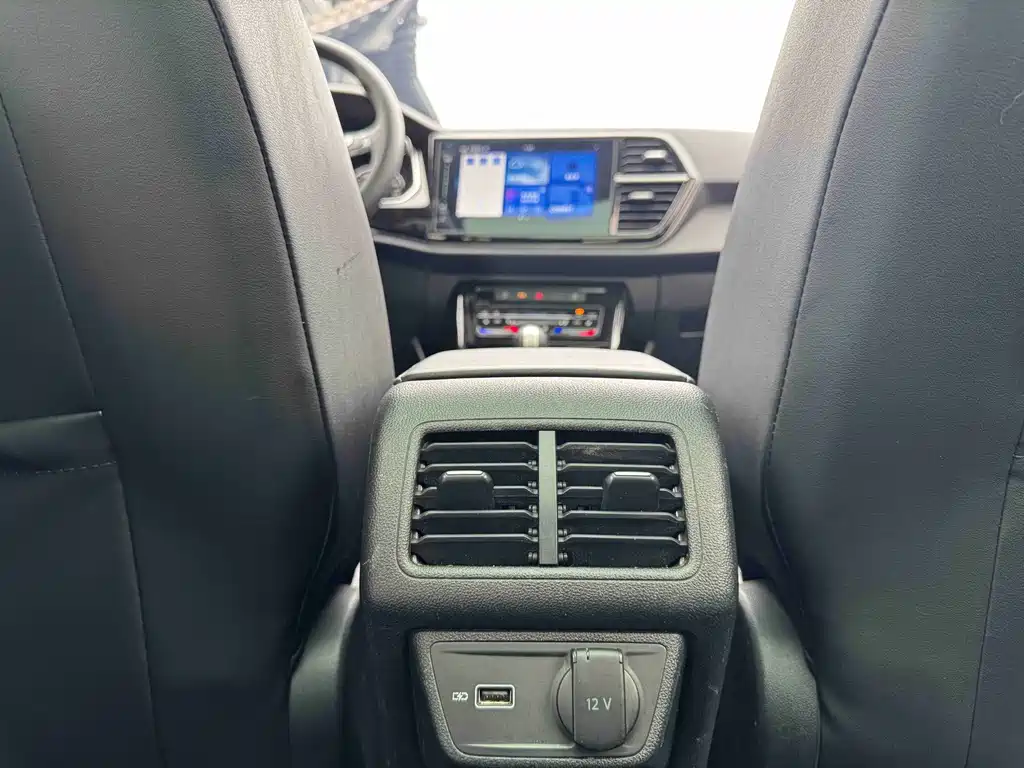 Jetta VS7