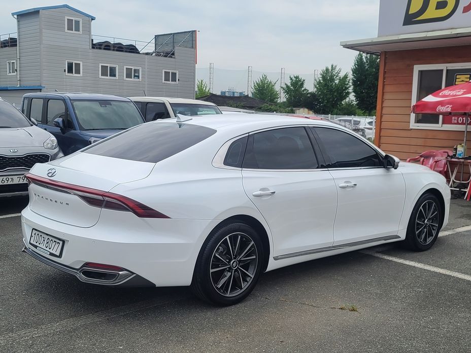 Hyundai Grandeur