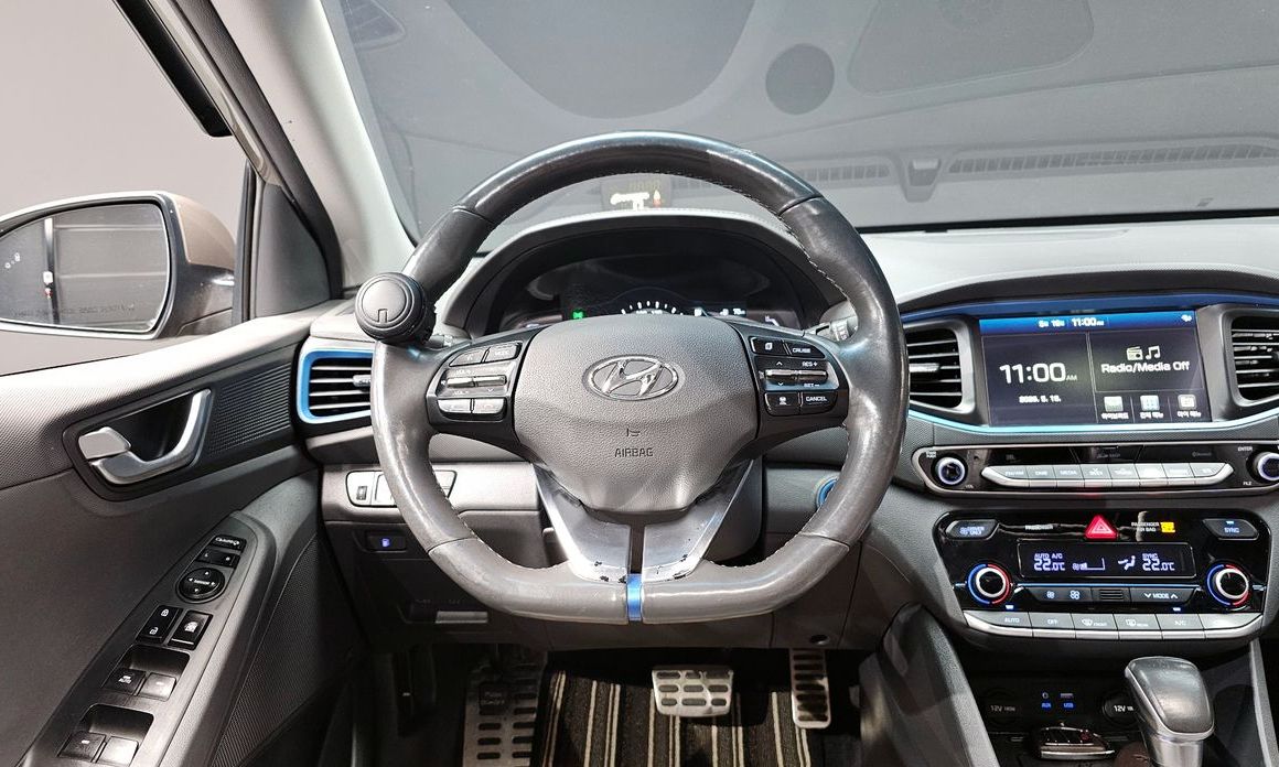 Hyundai Ioniq
