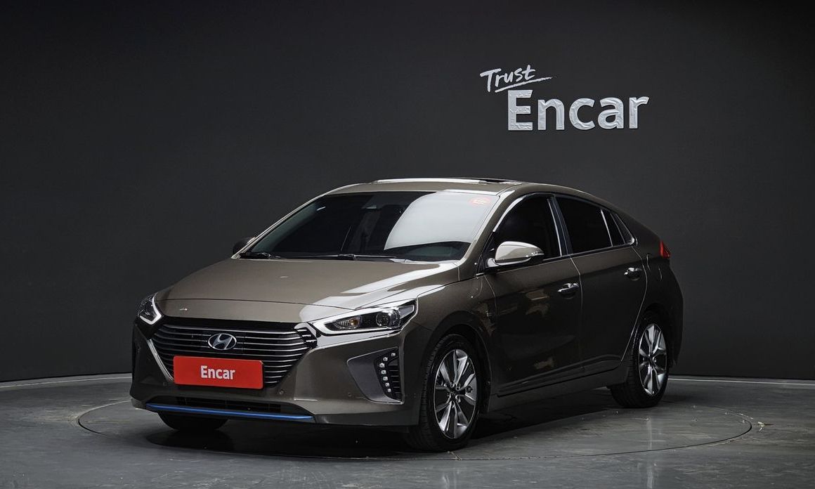 Hyundai Ioniq