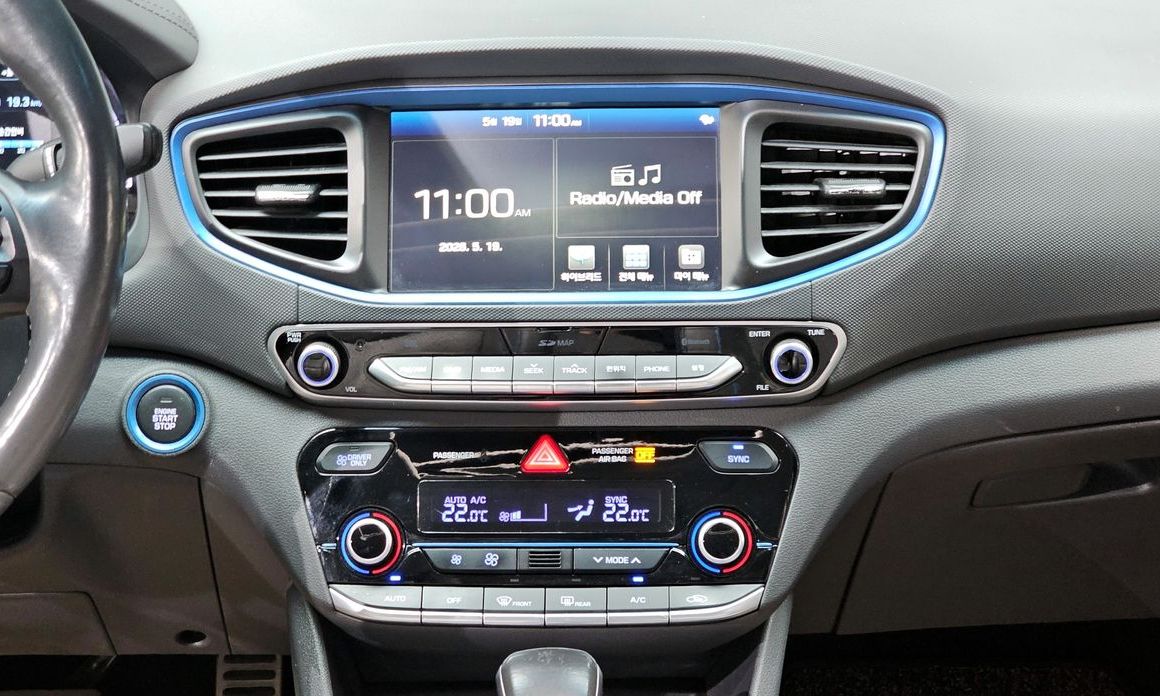 Hyundai Ioniq