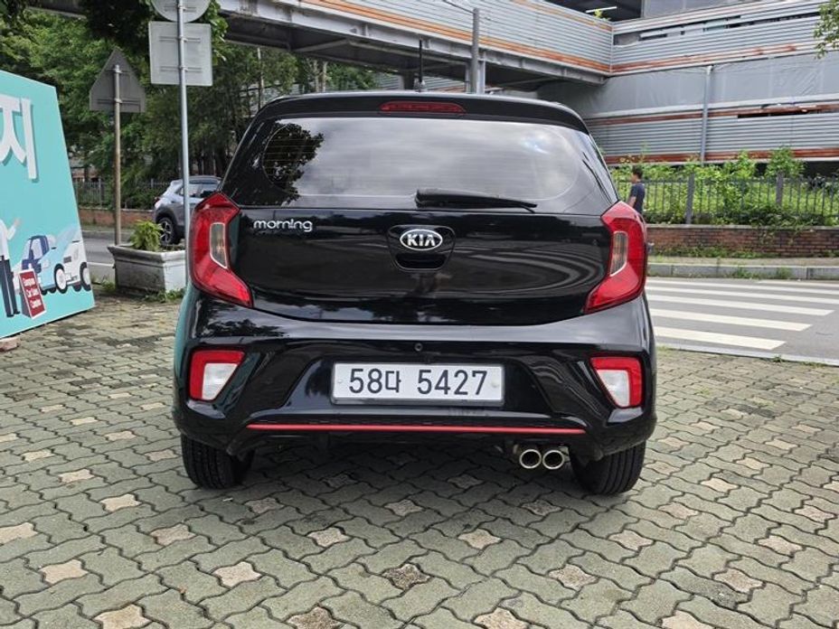 Kia morning