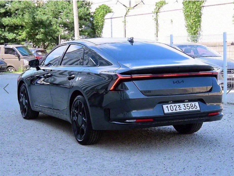 Kia K8