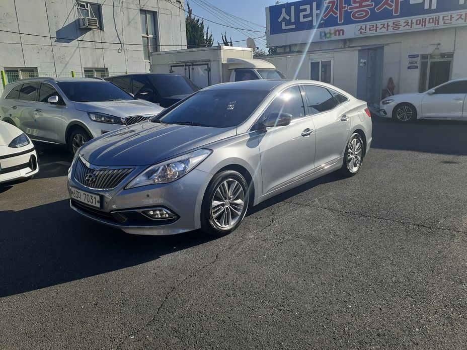 Hyundai Grandeur