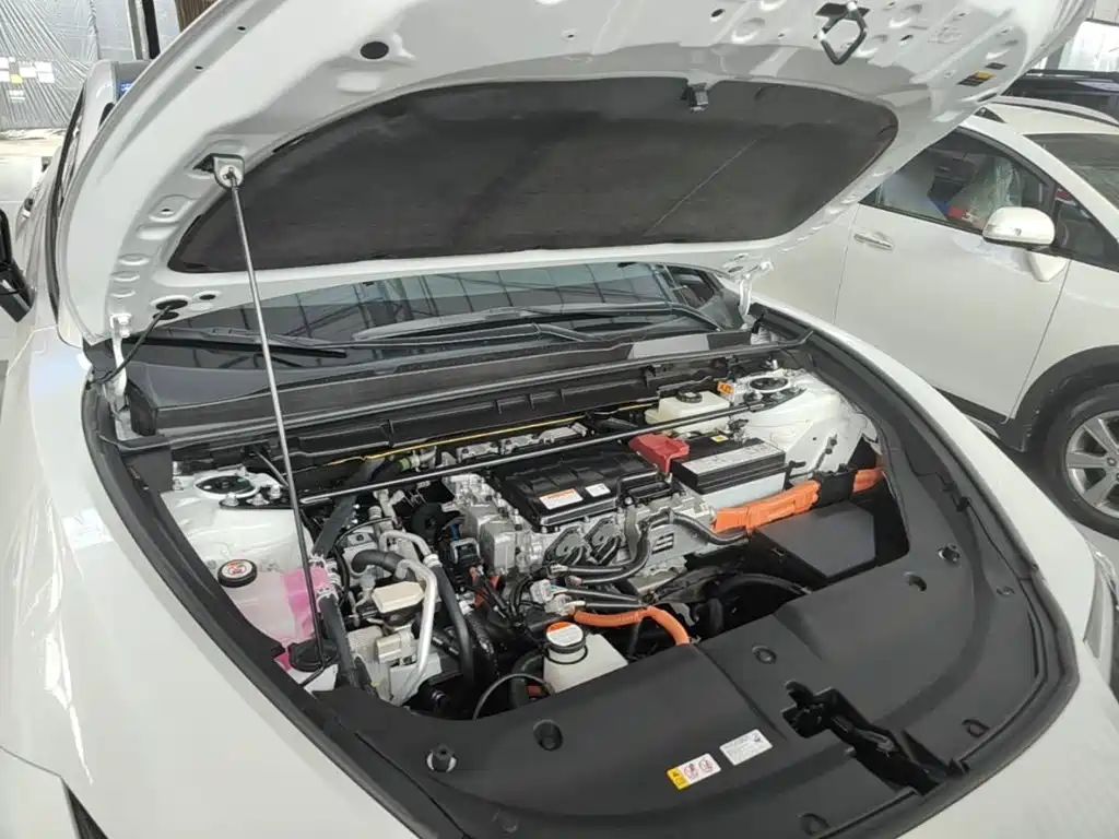 Lexus RZ