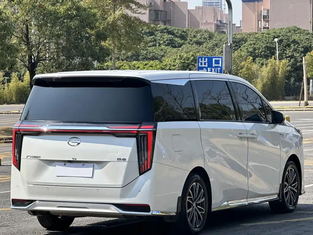 GAC Motor Trumpchi M8