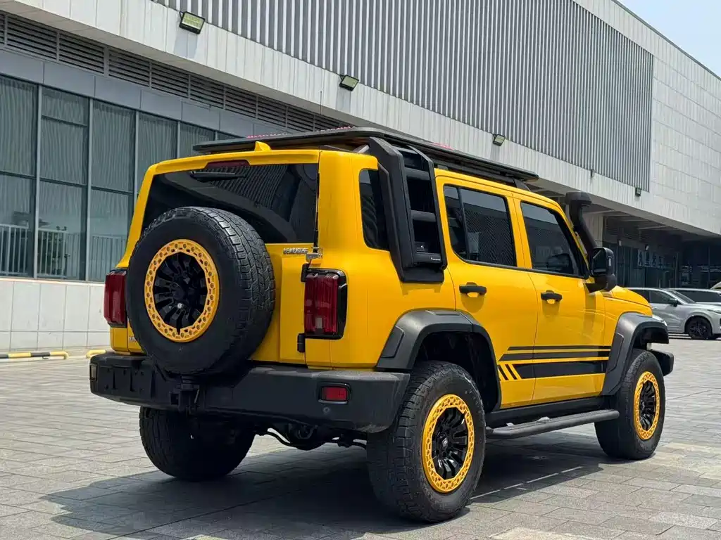 Tank Tank 300