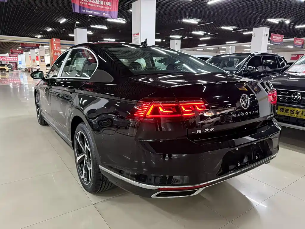 Volkswagen Magotan