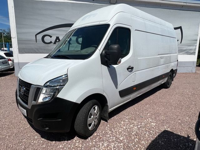 Nissan NV400