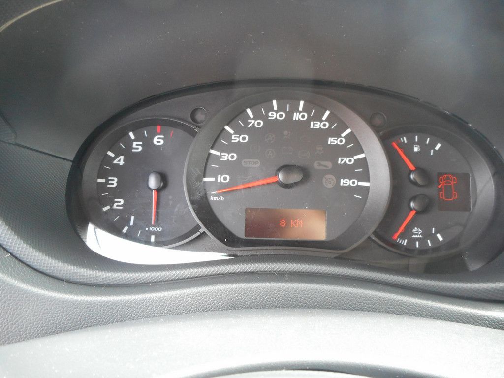 Nissan NV400