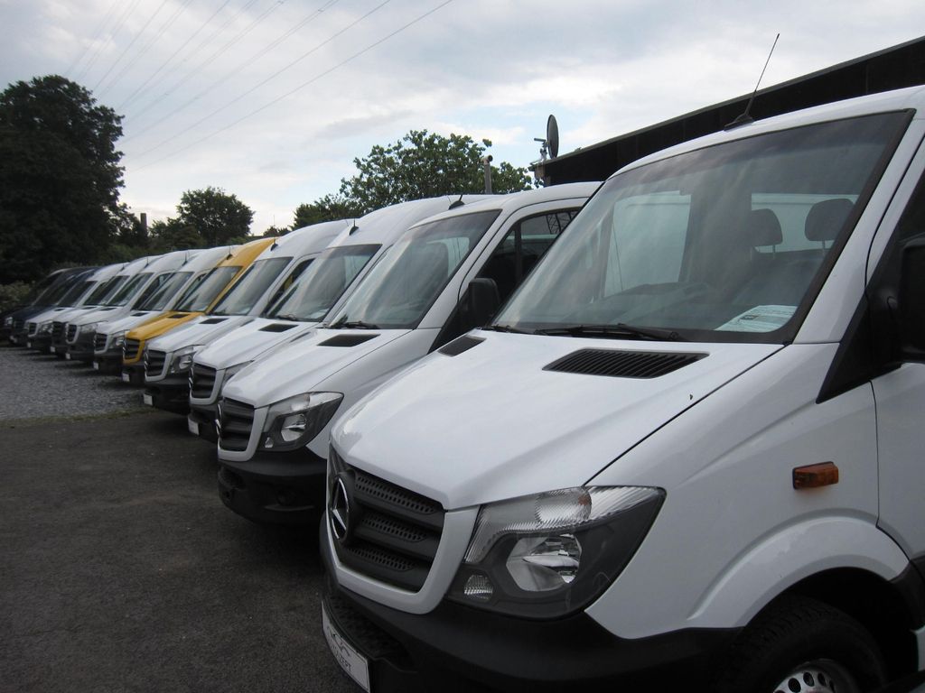 Nissan NV400