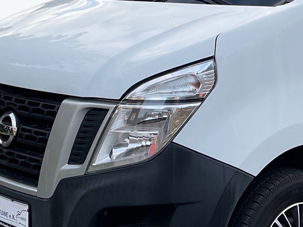 Nissan NV400