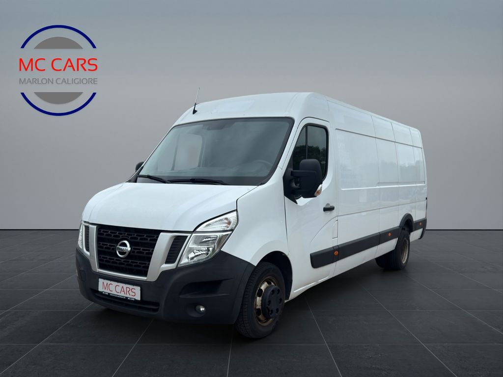 Nissan NV400
