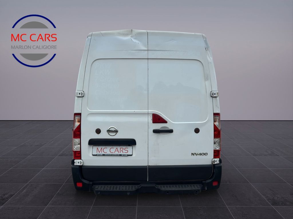 Nissan NV400