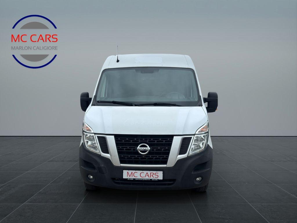 Nissan NV400