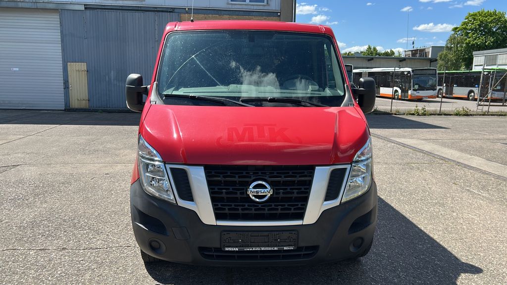Nissan NV400