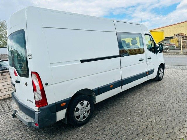 Nissan NV400
