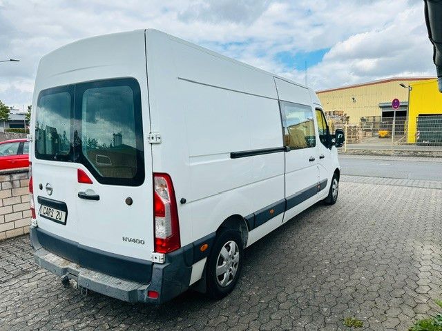 Nissan NV400