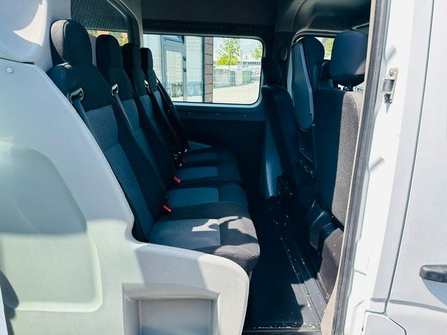 Nissan NV400