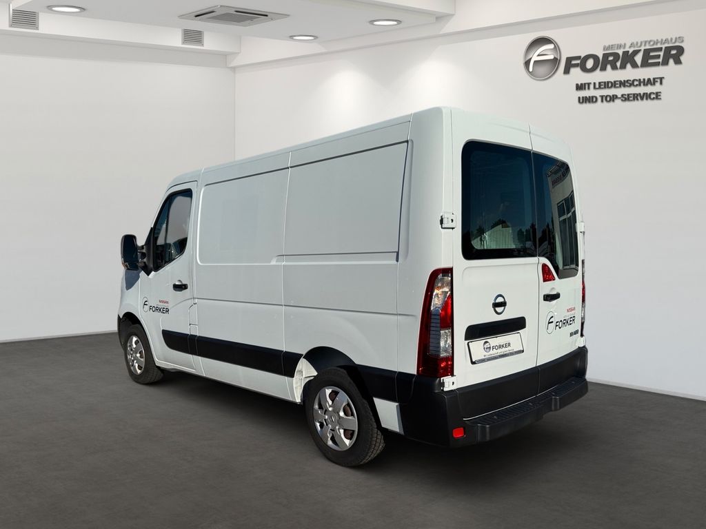 Nissan NV400