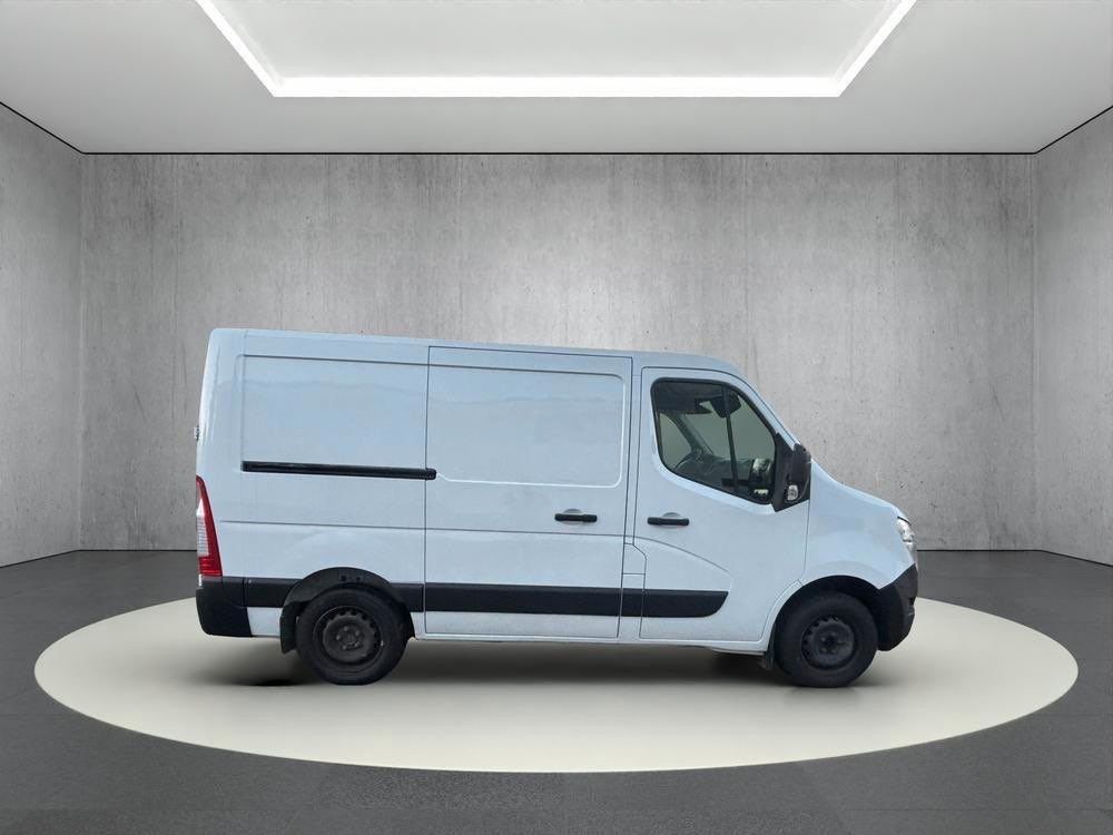 Nissan NV400