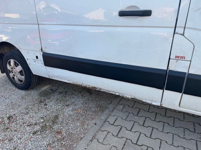 Nissan NV400