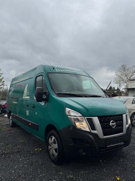 Nissan NV400