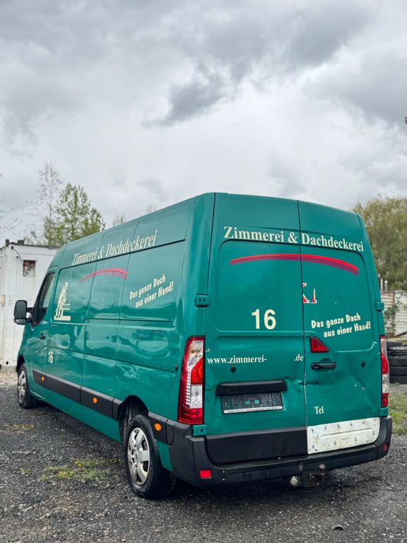 Nissan NV400