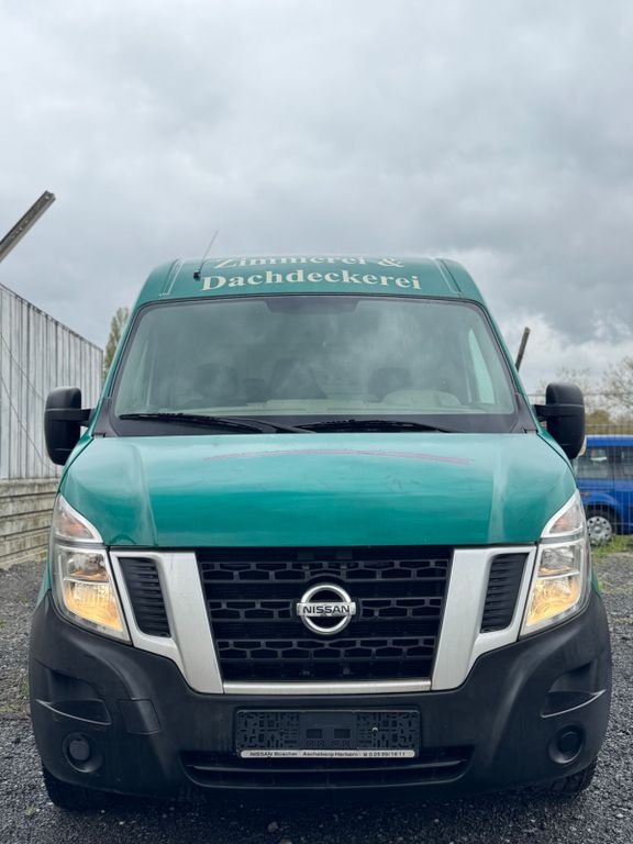 Nissan NV400