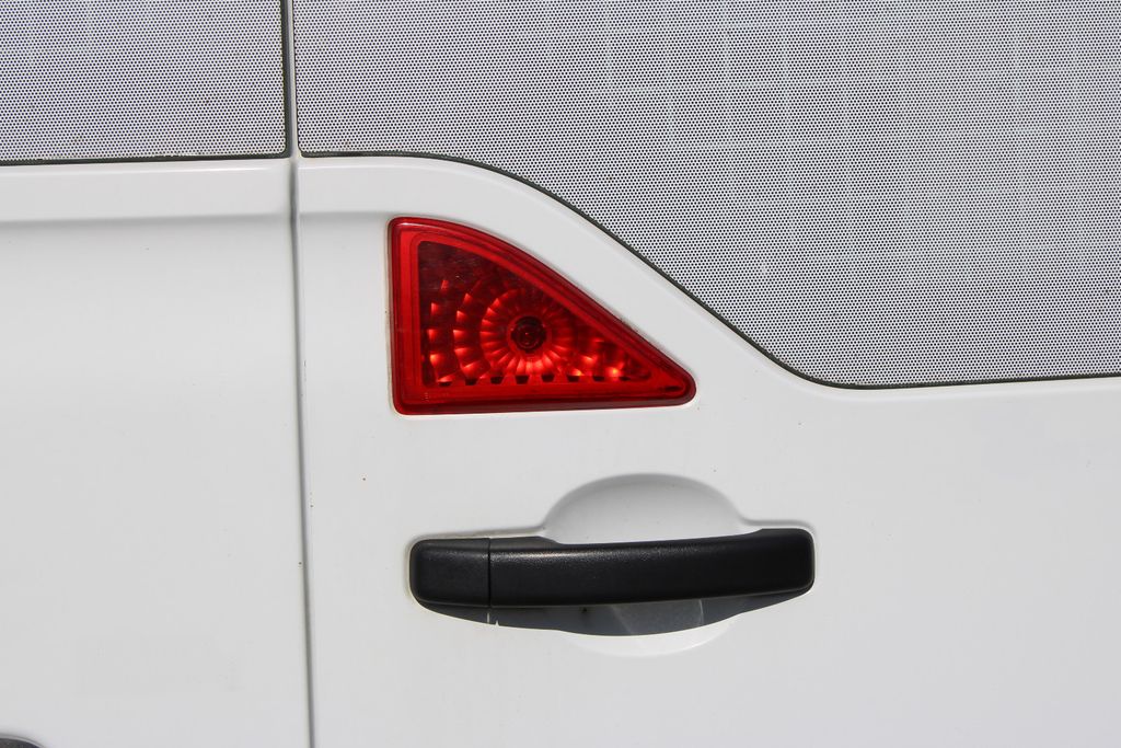 Nissan NV400