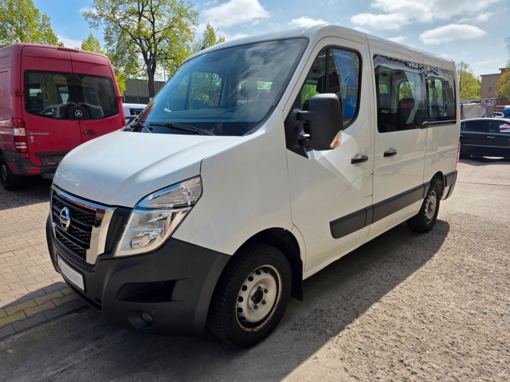 Nissan NV400