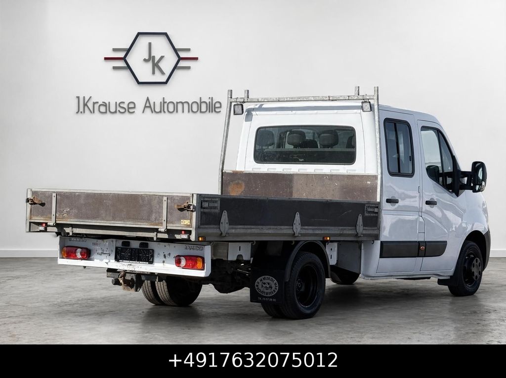 Nissan NV400