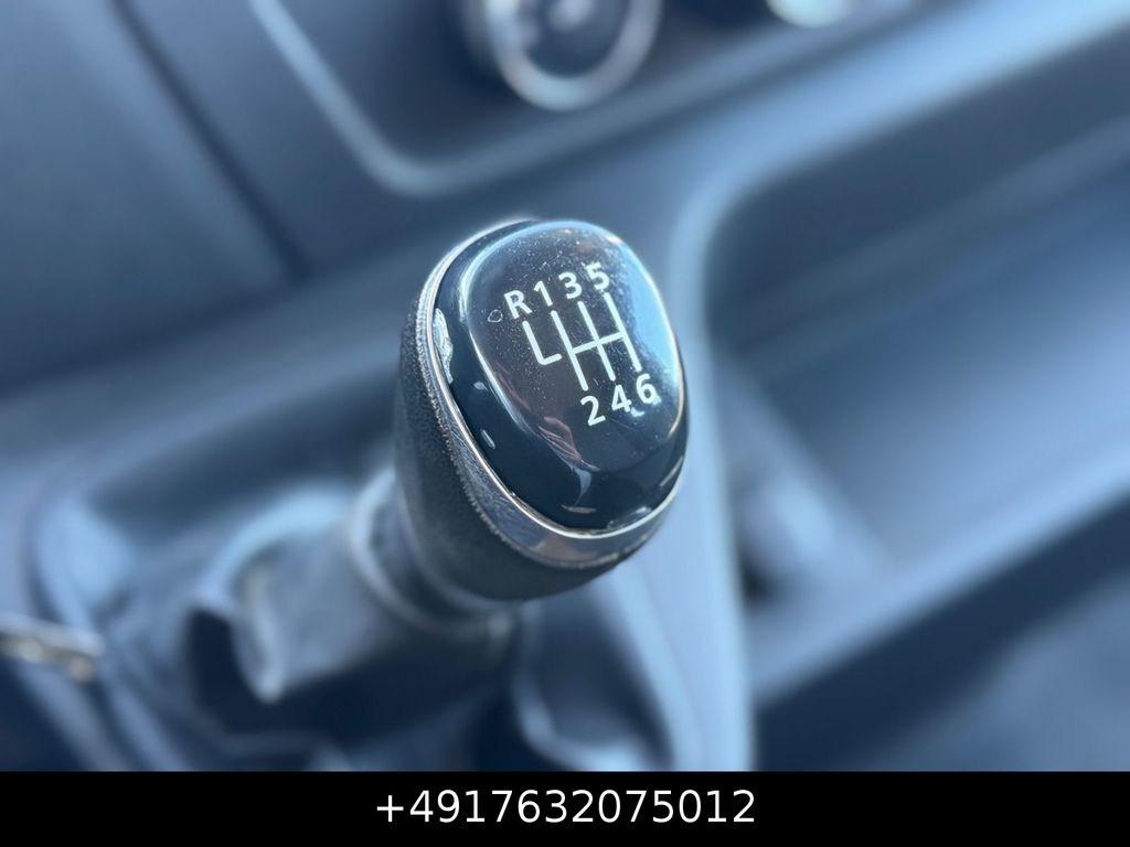 Nissan NV400