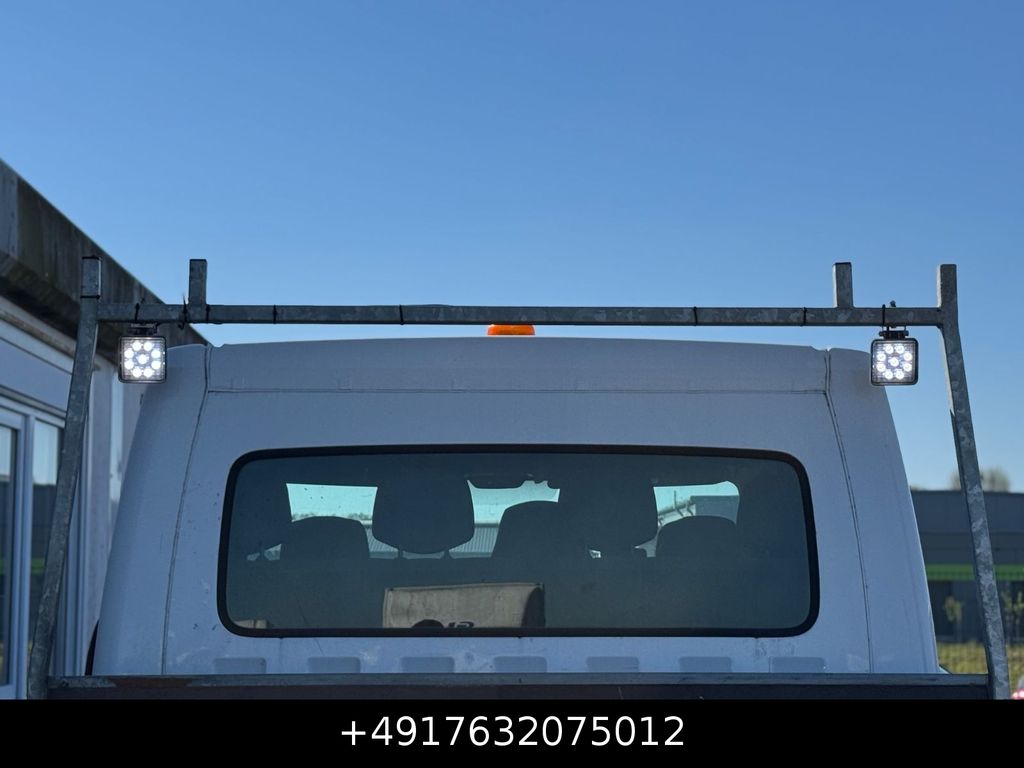 Nissan NV400