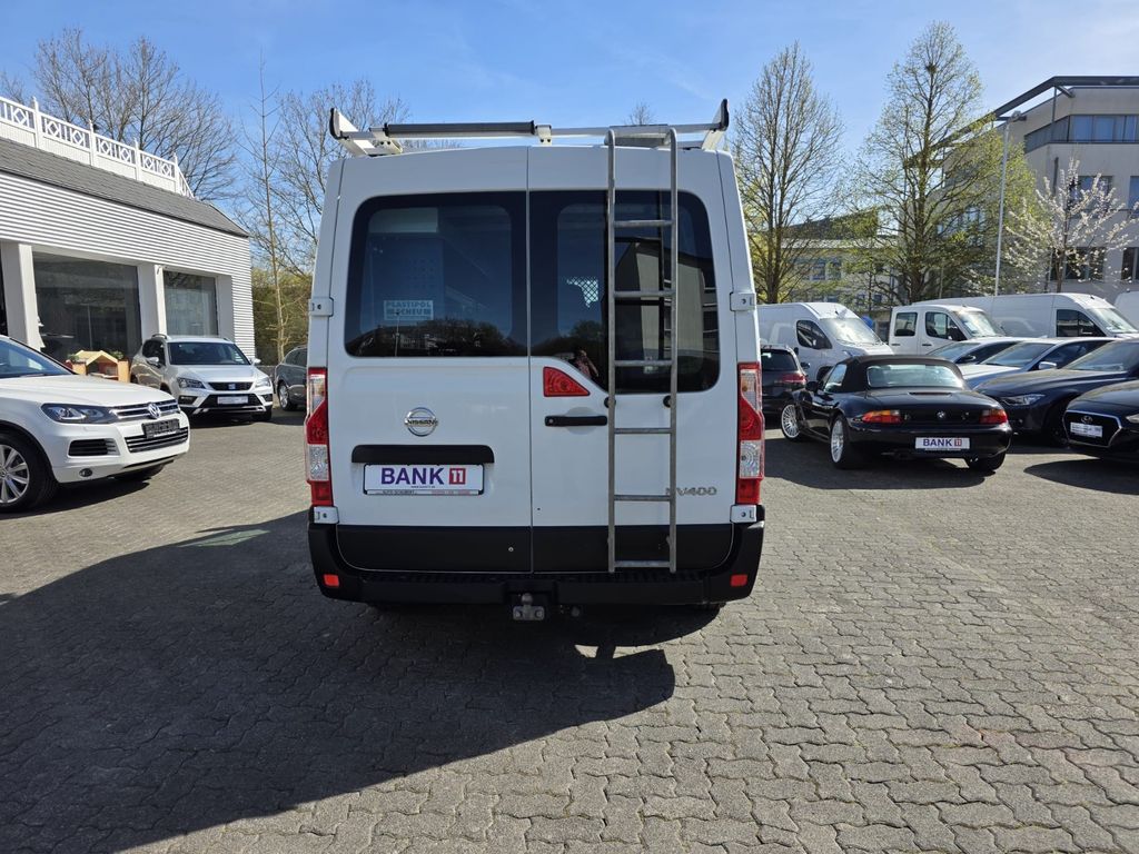 Nissan NV400