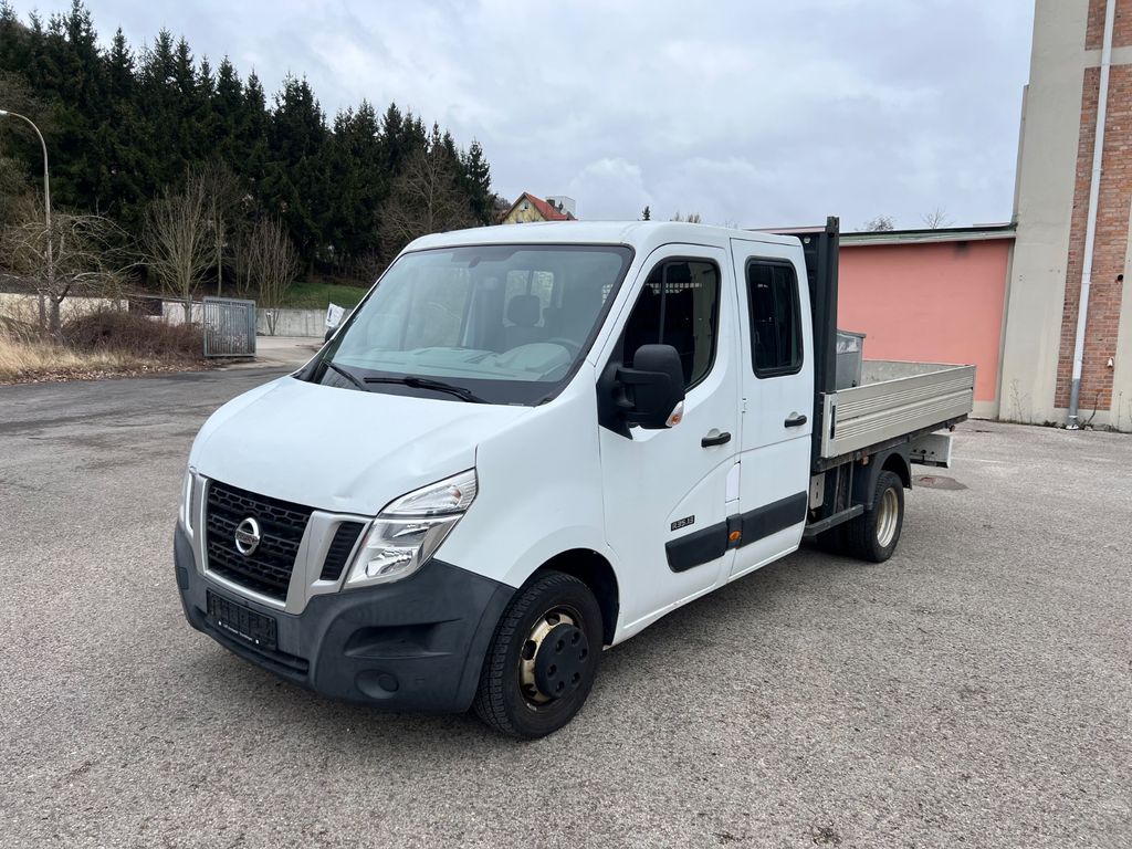 Nissan NV400