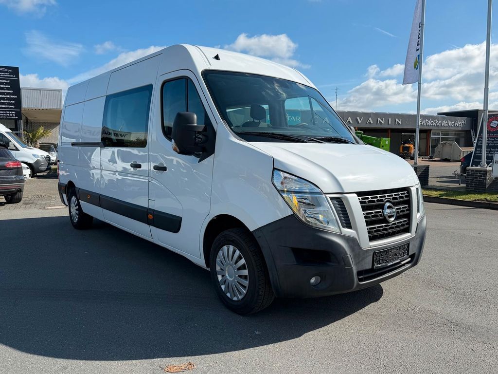 Nissan NV400