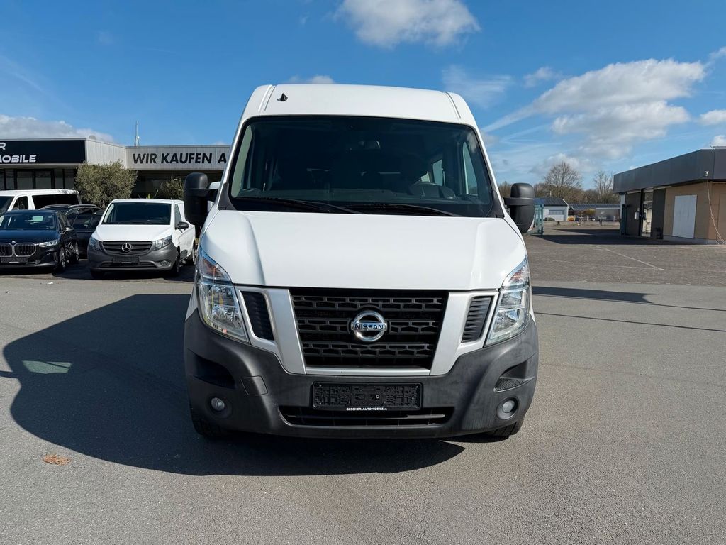 Nissan NV400