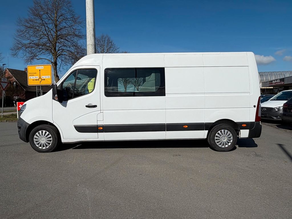 Nissan NV400