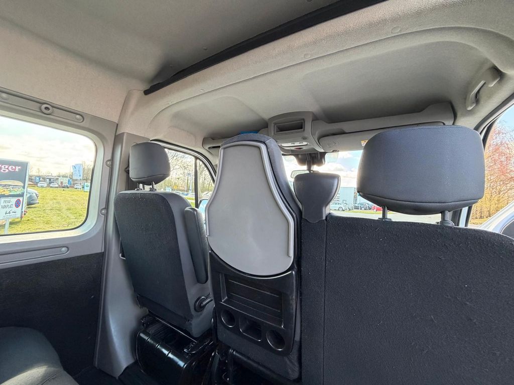 Nissan NV400