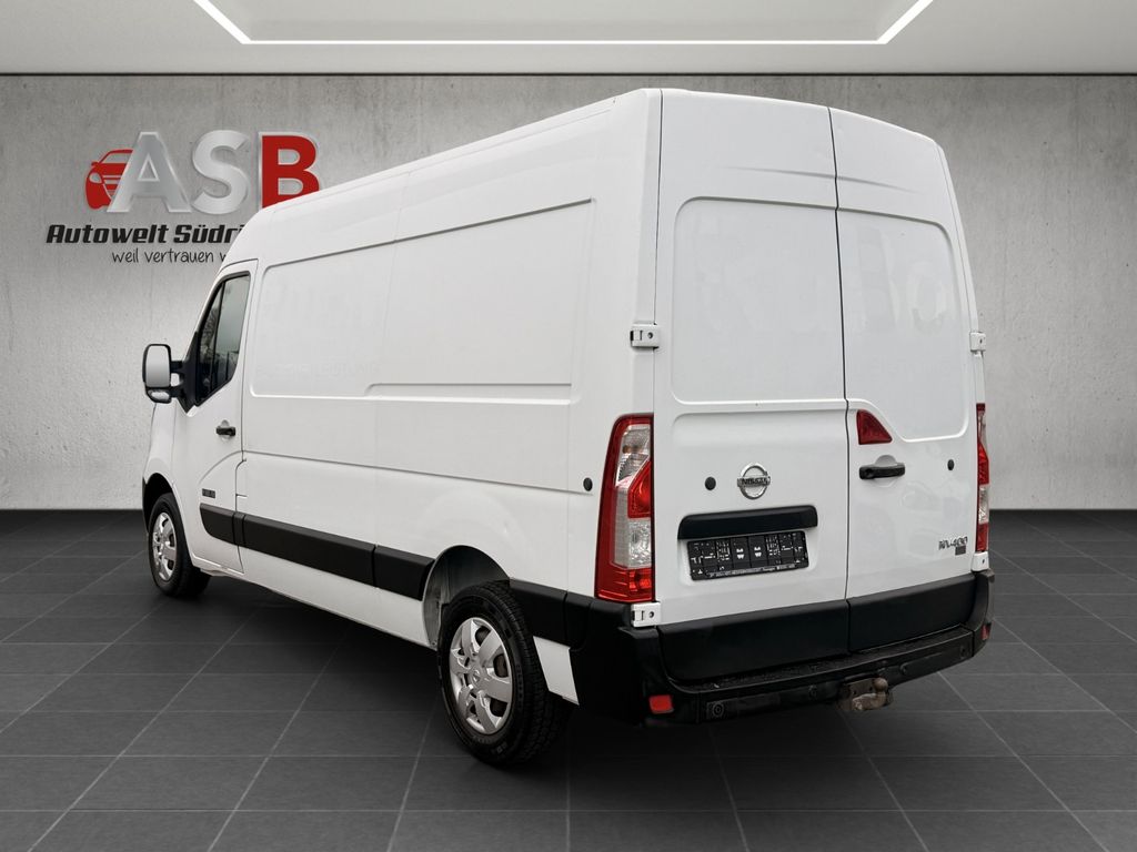Nissan NV400
