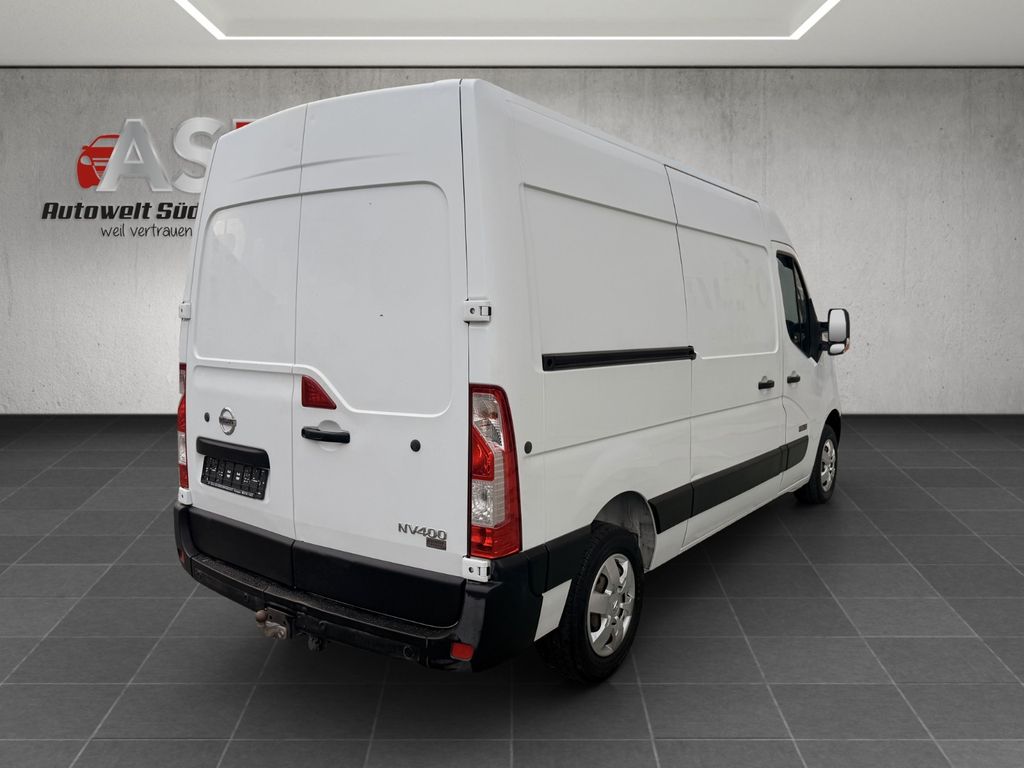 Nissan NV400