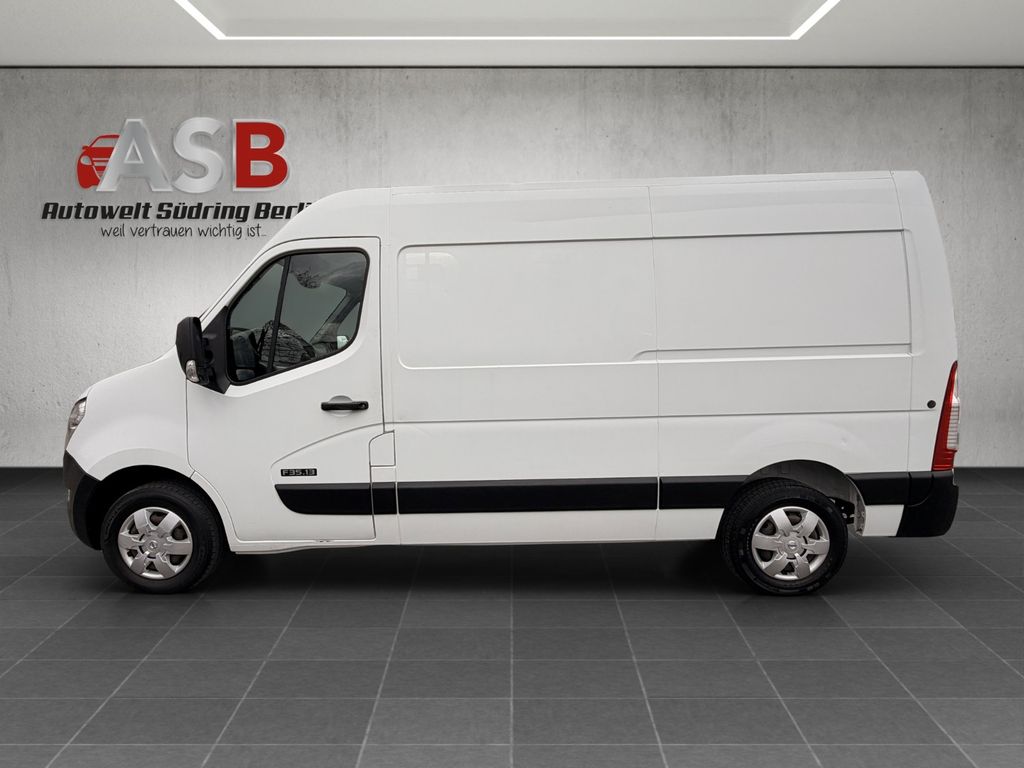 Nissan NV400