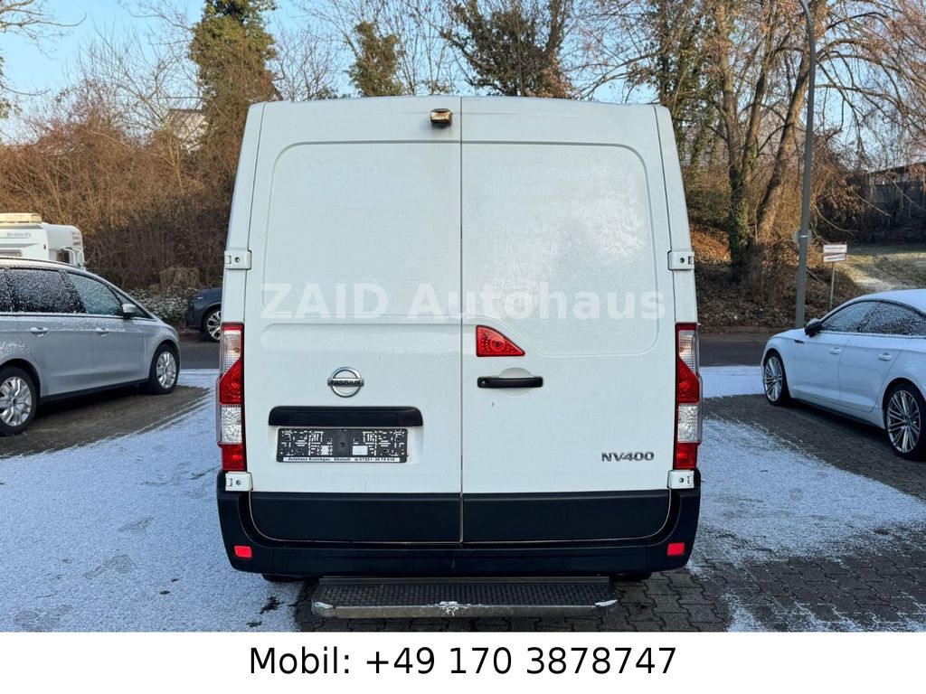 Nissan NV400