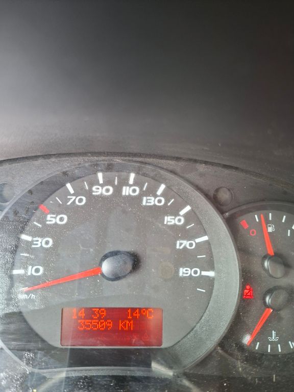 Nissan NV400