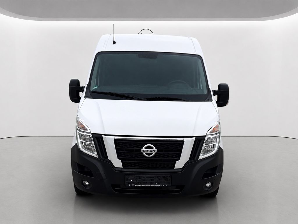 Nissan NV400