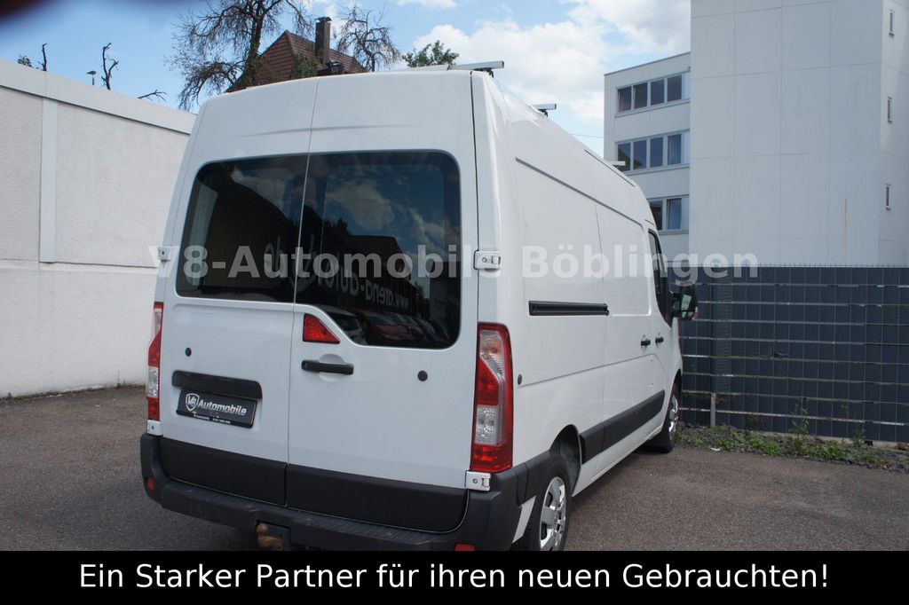 Nissan NV400