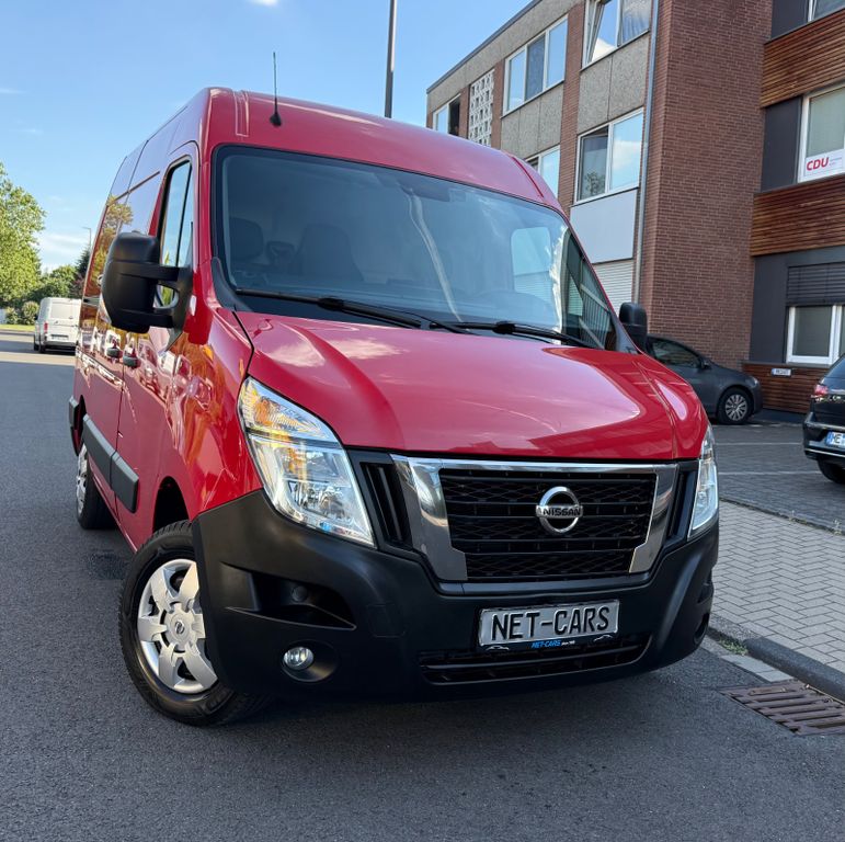 Nissan NV400