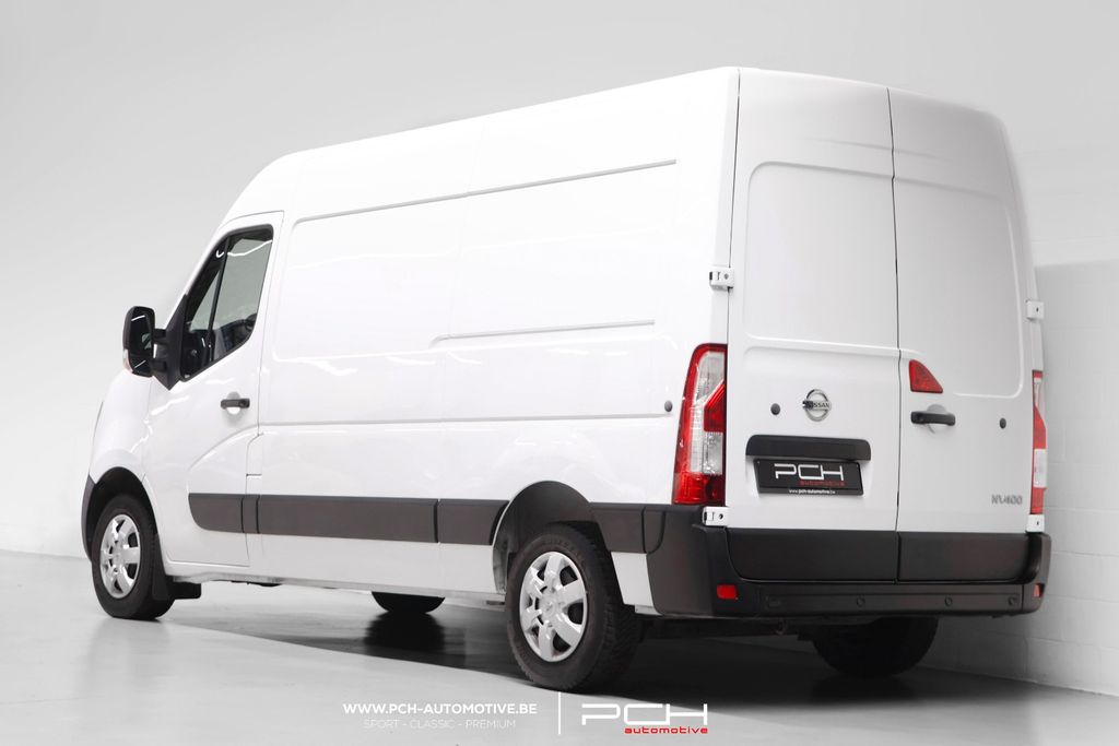 Nissan NV400